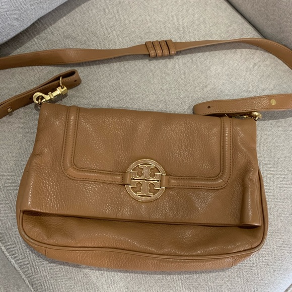 Tory Burch Handbags - Tory Burch crossbody purse